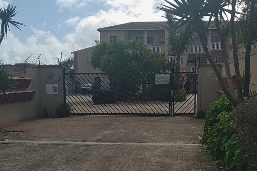 1 Bedroom Property for Sale in Parklands Western Cape